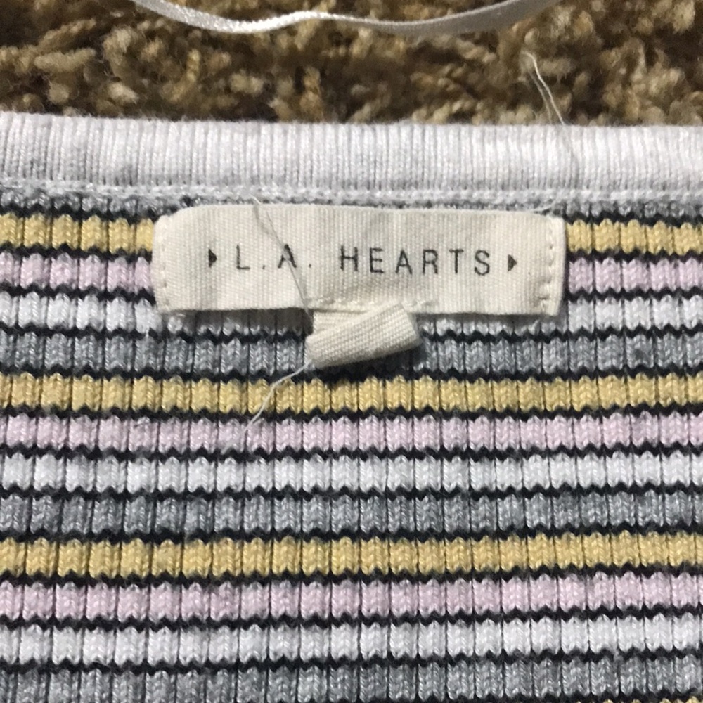 L.A hearts crop top - Picture 4 of 6